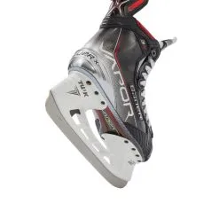 Bauer Vapor 3X Intermediate Skates (2021) -Hockey Skates Shop cb69d14650274e2fe899af8e8aa19581 720x720 crop center